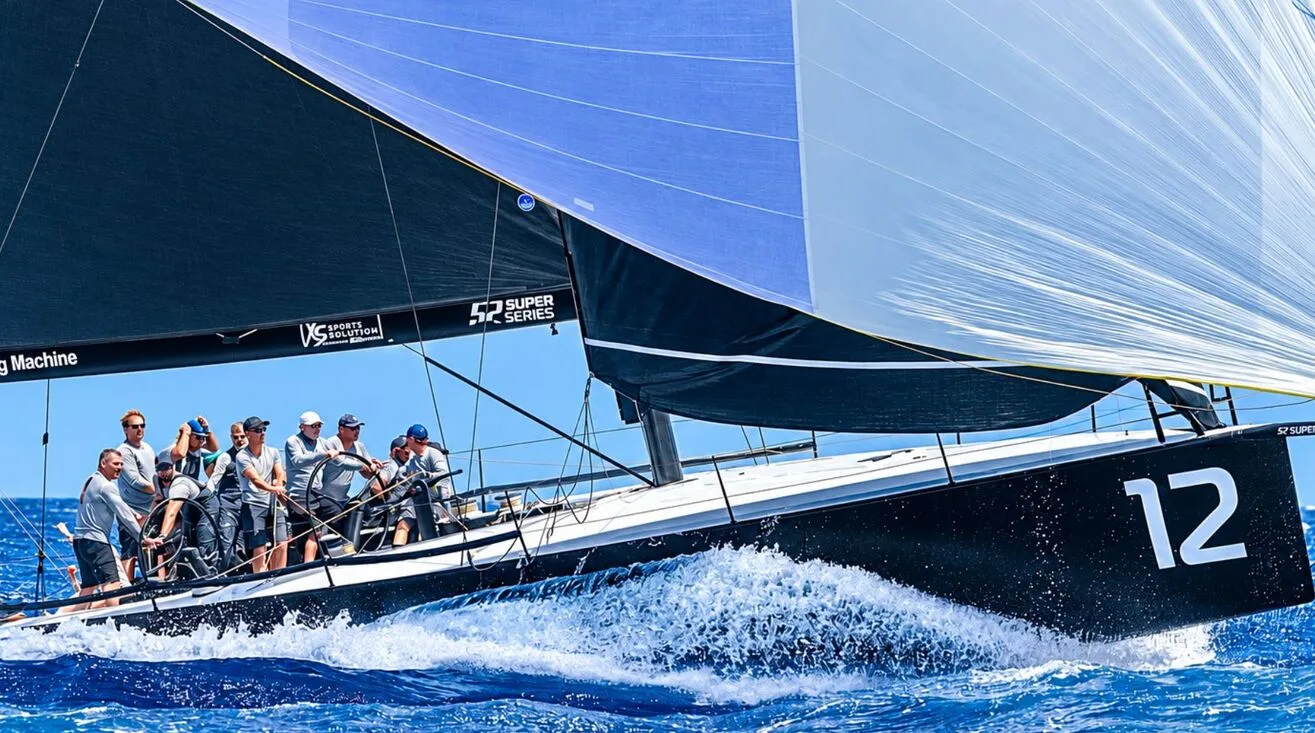 TEASING MACHINE (TP52) — Bateau de course 15,85 m (4)