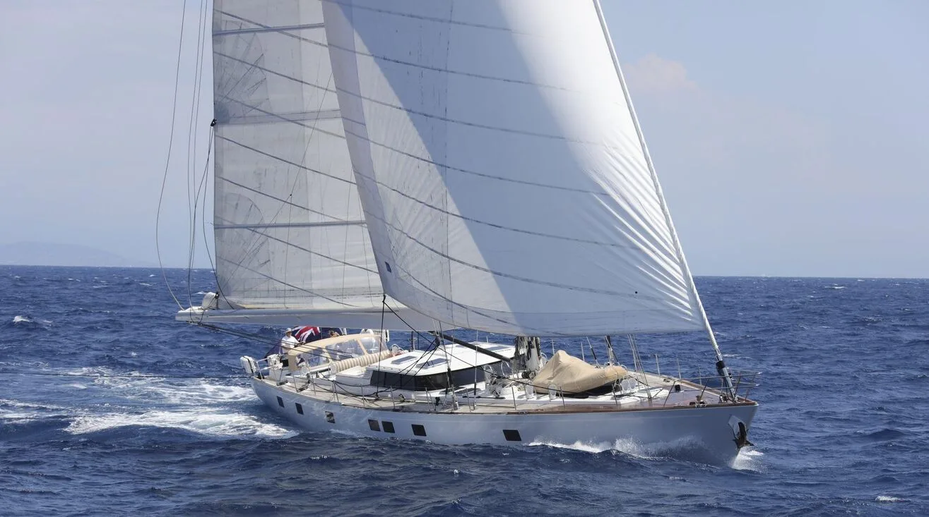 YQUEM — Bateau à voile 31,70 m (2)