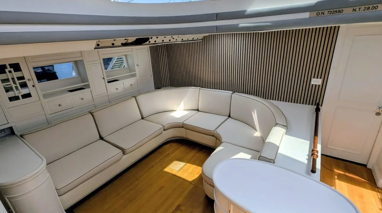 YQUEM — Bateau à voile 31,70 m (6)