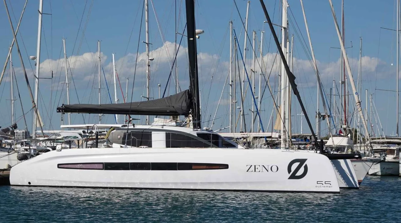 ZENO — Multicoque 16,73 m (4)