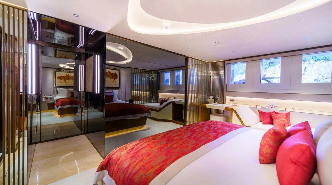 ETERNAL SPARK — Bateau à moteur 49,95 m (14)